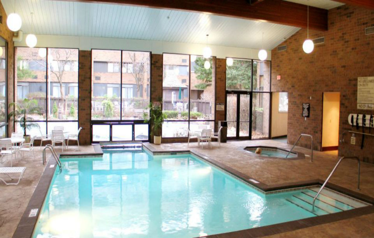 Sheraton Grand Rapids Airport Hotel Cascade Exteriér fotografie